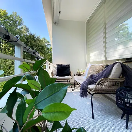 Apartamento Seaside - Zentrales Design-apartment Mit Balkon & Parkplatz - 2 Minuten Zum *