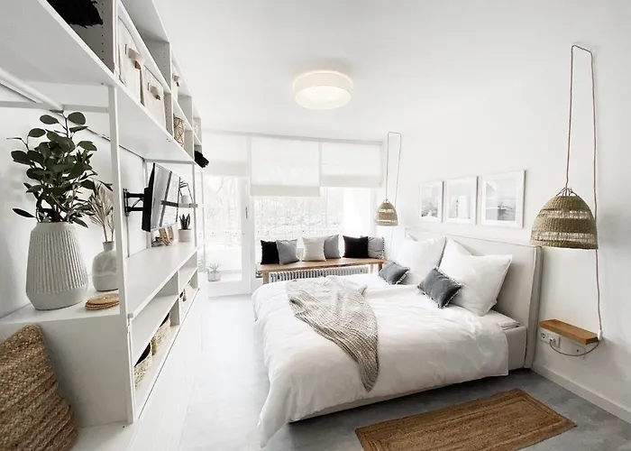 Zentrales Strandnahes Design-apartment Mit Balkon Und Parkplatz Apartment *